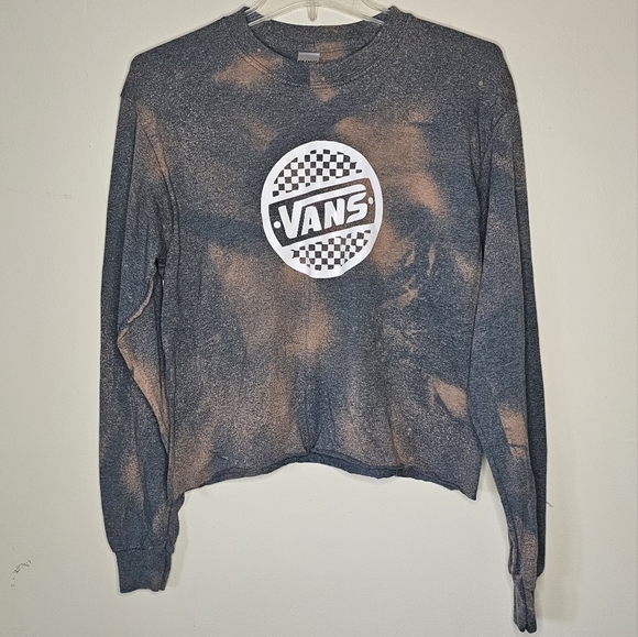 Vans Custom Logo Long Sleeve Semi Crop Shirt Size Medium Gildan Acid Washed - Picture 2 of 7